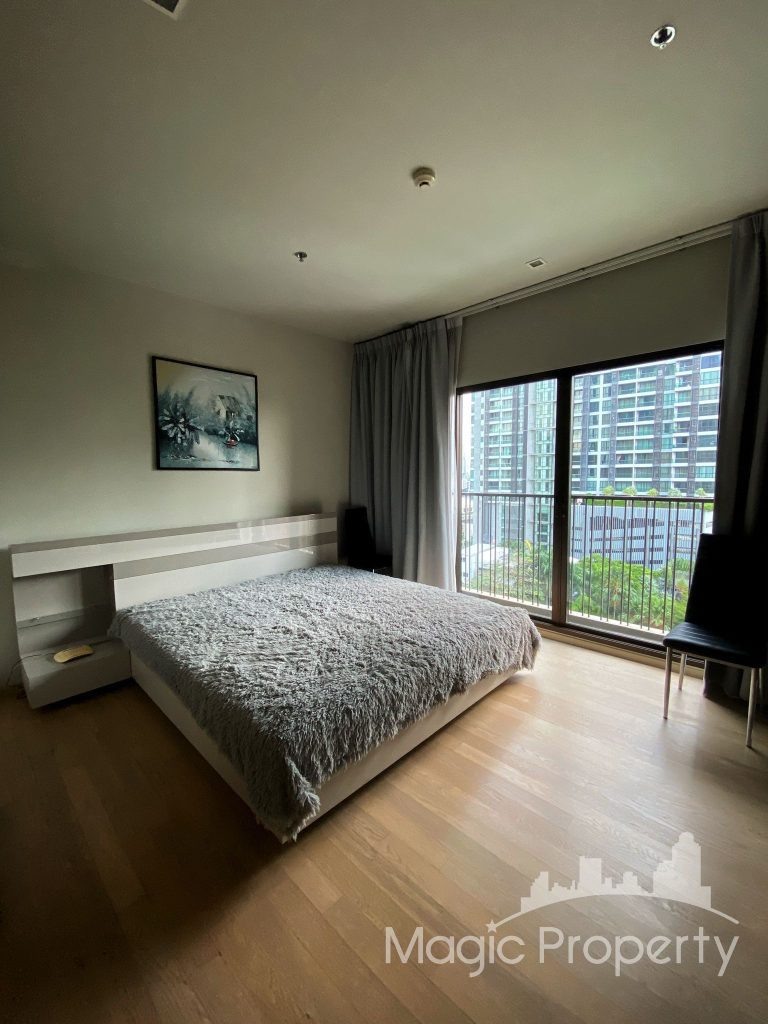 Noble Refine Studio For Rent. Located at Sukhumvit 26, Khlong Tan, Khlong Toei, Bangkok 10110. Near BTS Phrom Phong 