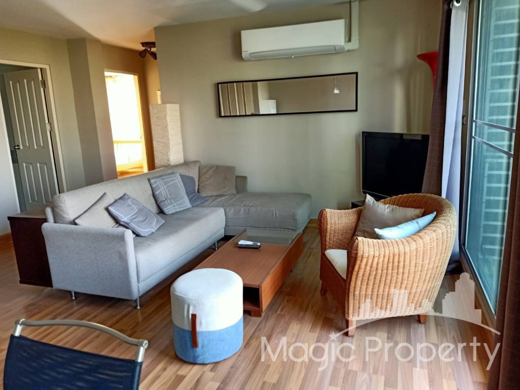 Fully Furnished 2 Bedroom For Rent in Plus 38 Condominium. Located in Soi Sukhumvit 38, Near BTS Thong Lo just 480 Meters...