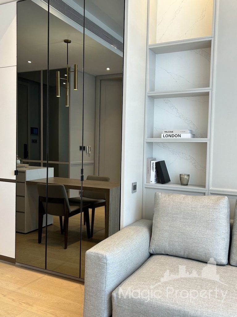 Property Image – The Strand Thonglor