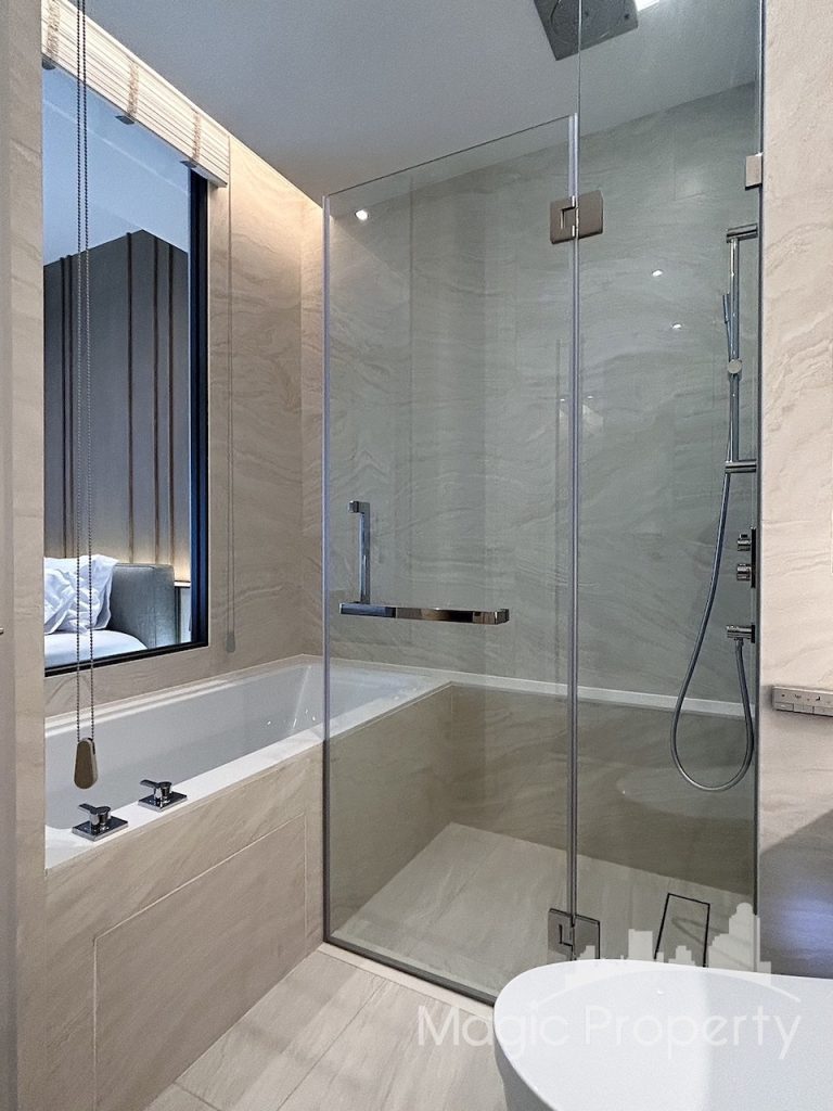 Property Image – The Strand Thonglor