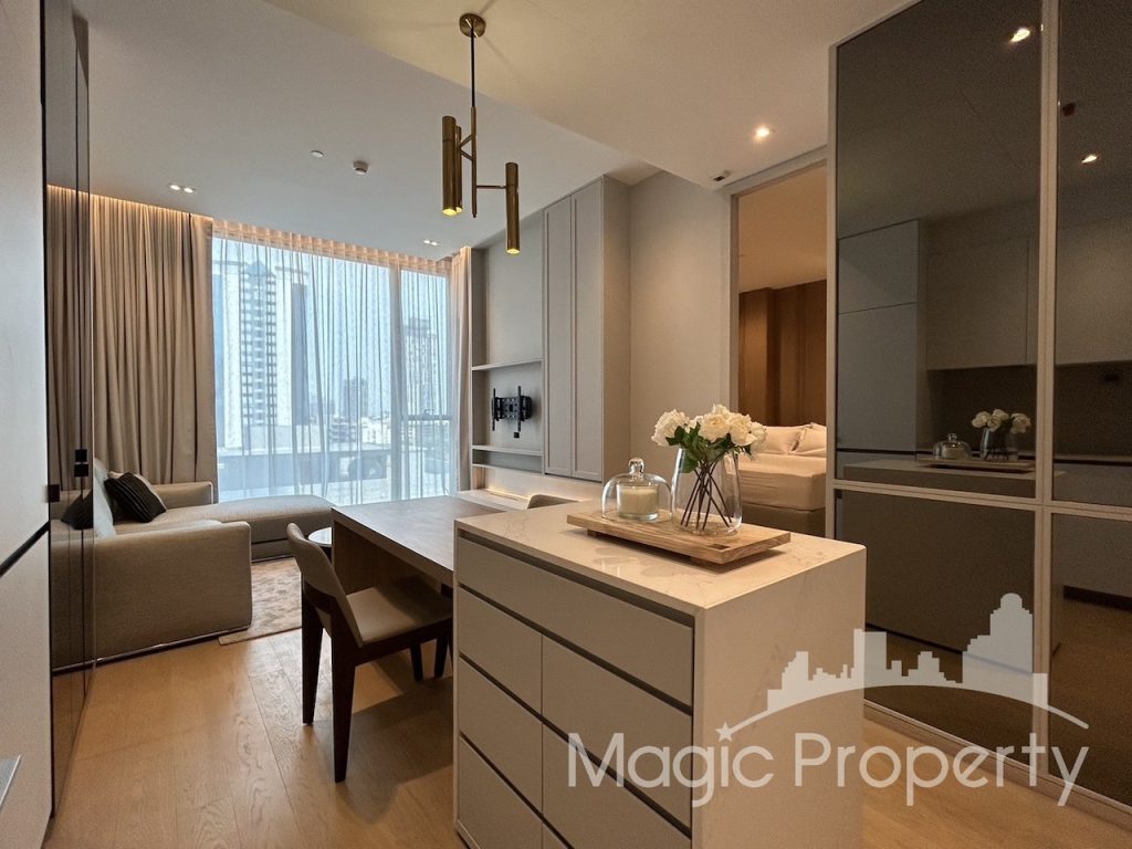Fully Furnished Brand New 1 Bedroom For Rent The Strand Thonglor, Sukhumvit 55, Khlong Tan Nuea, Watthana, Bangkok. Near BTS Thong Lo..