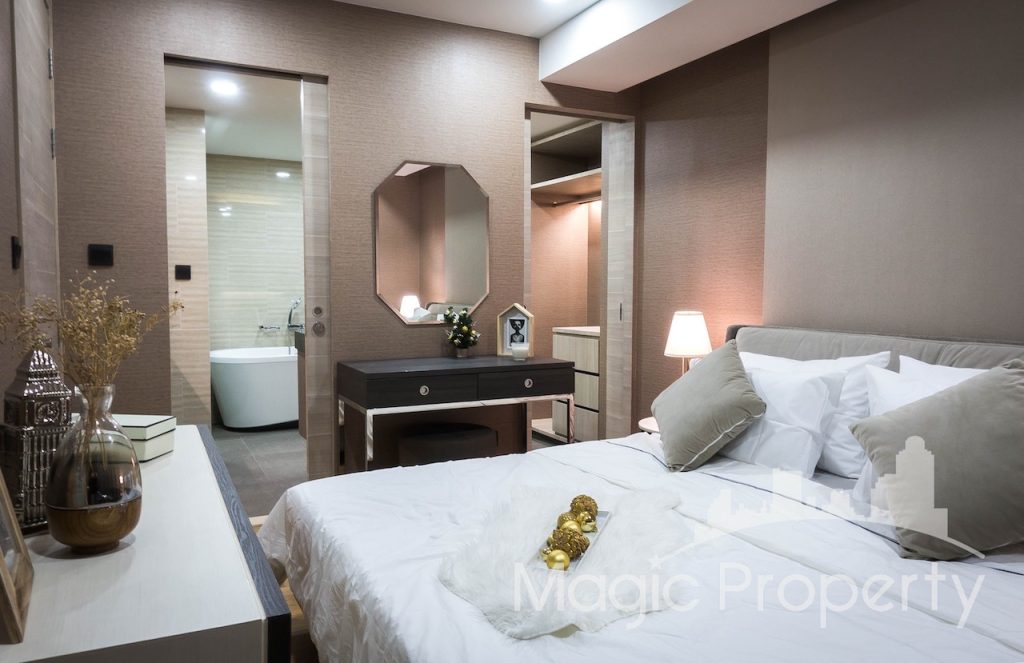 Property Image – Klass Langsuan Condominium