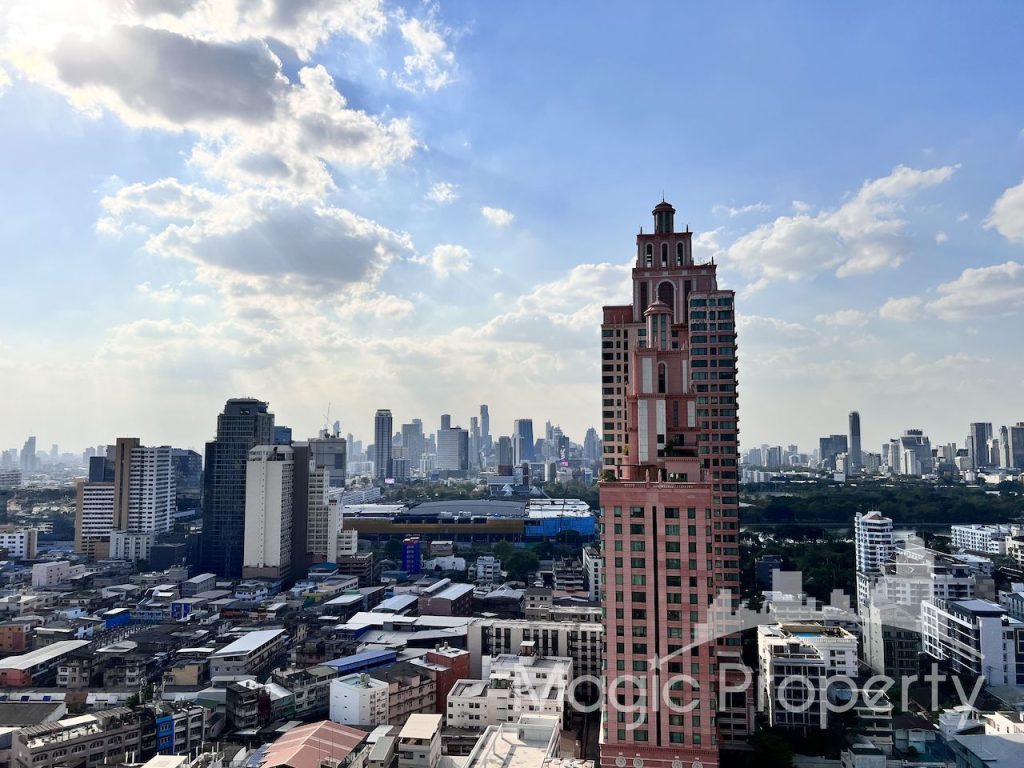 Property Image – Park Origin Phrom Phong