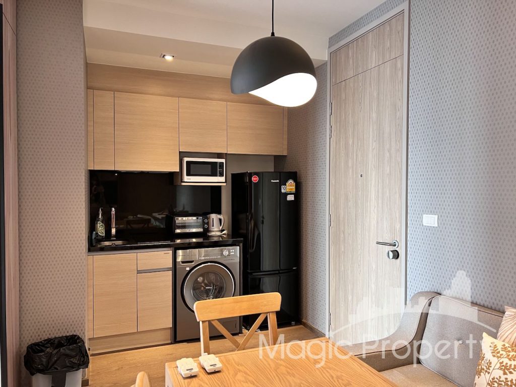 Fully Furnished Park 24 Condominium 2 bedroom for Sale. Located at Sukhumvit 24, Khwaeng Khlong Tan, Khet Khlong Toei, Bangkok...