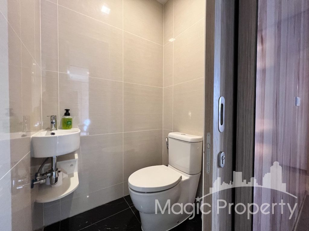 Property Image – Park Origin Phrom Phong