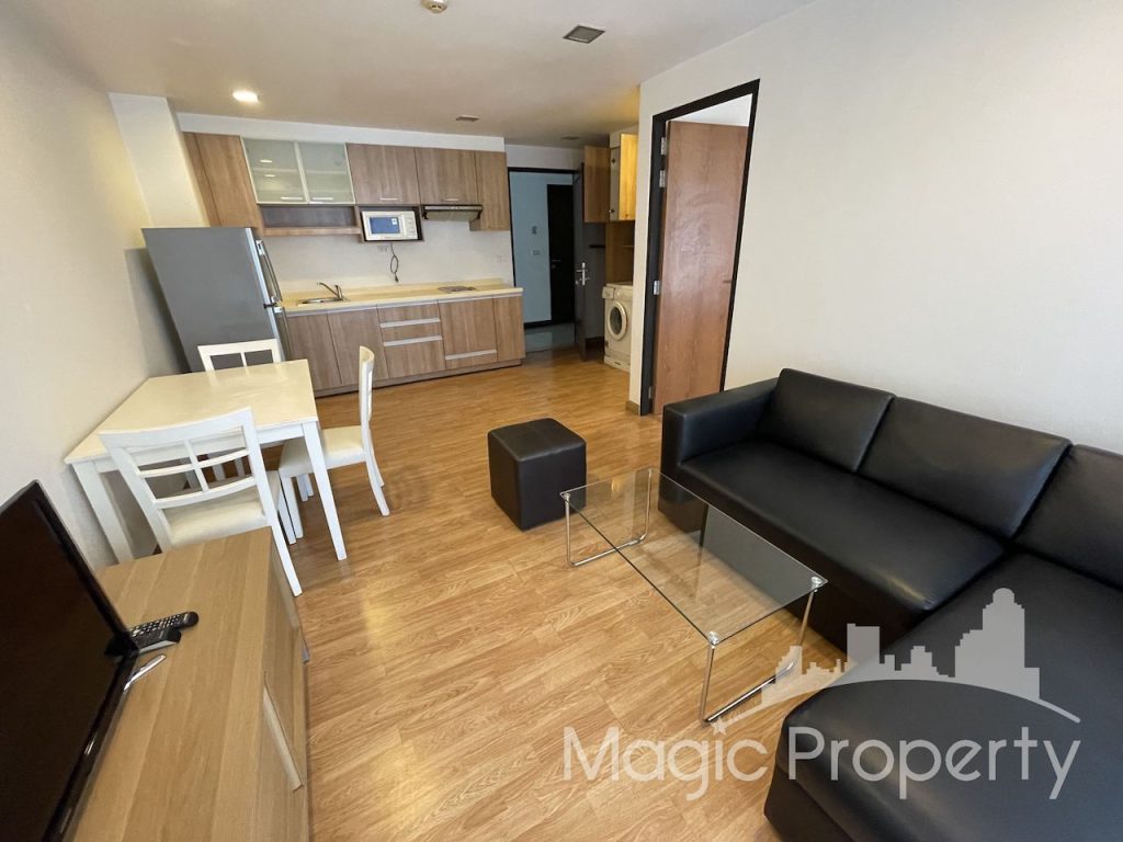 Fully Furnished 1 Bedroom Condominium 48.47 Sqm For Rent in The alcove 49. Located at Sukhumvit 49, Khlong Tan Nuea, Watthana, Bangkok...