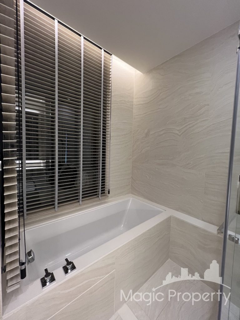 Property Image – The Strand Thonglor