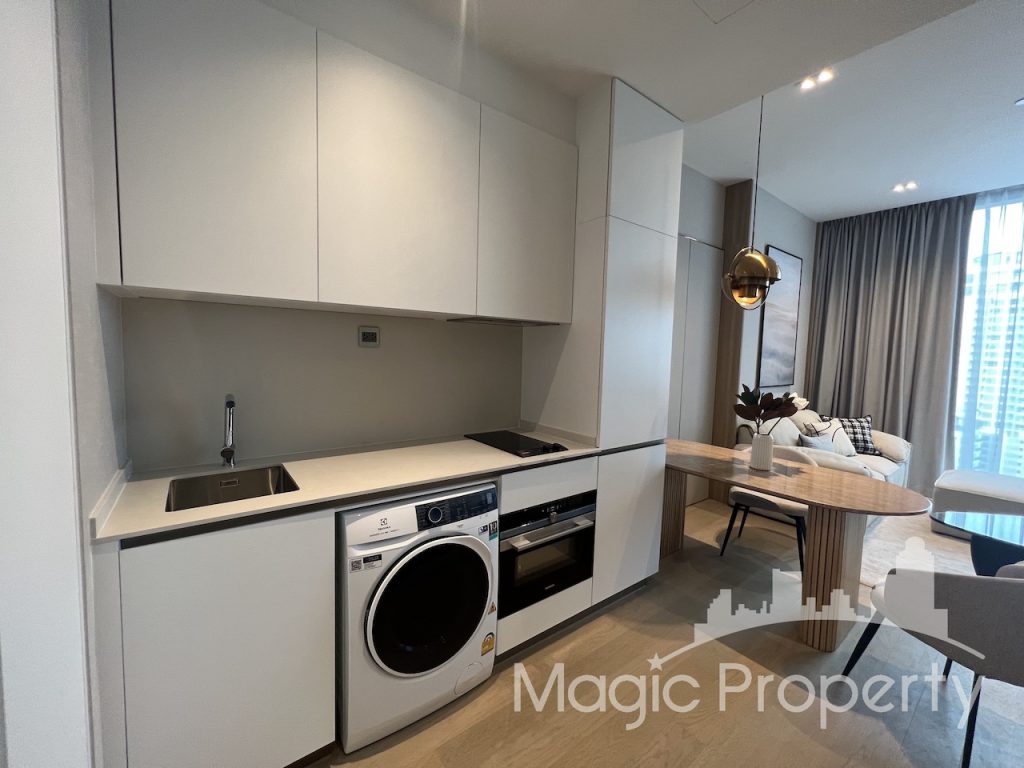 Property Image – The Strand Thonglor