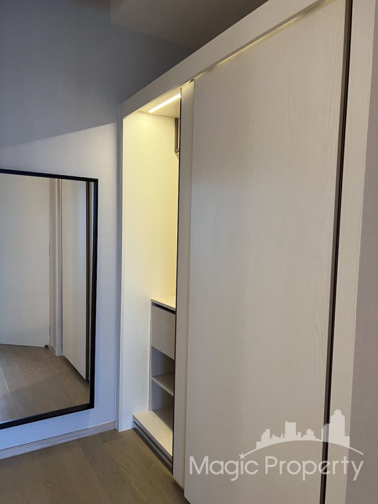 Property Image – The Strand Thonglor