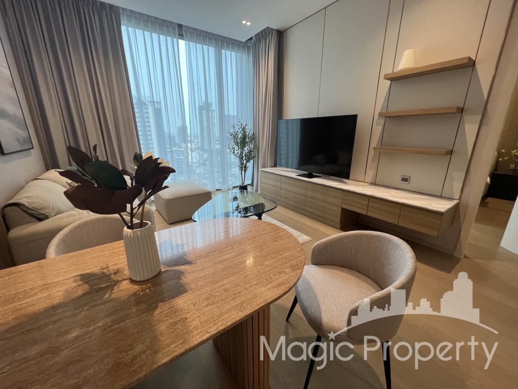 Fully Furnished 1 Bedroom 53 Sqm For Rent The Strand Thonglor, Sukhumvit 55, Khlong Tan Nuea, Watthana, Bangkok. Near BTS Thong Lo..