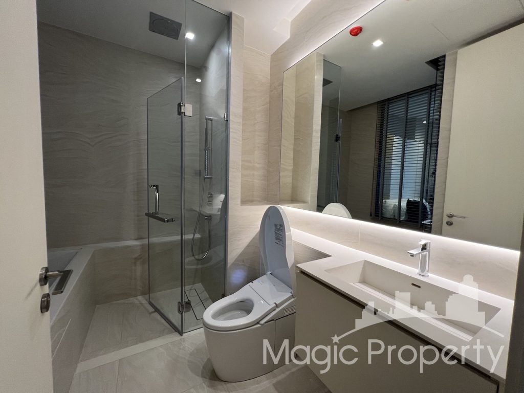 Property Image – The Strand Thonglor