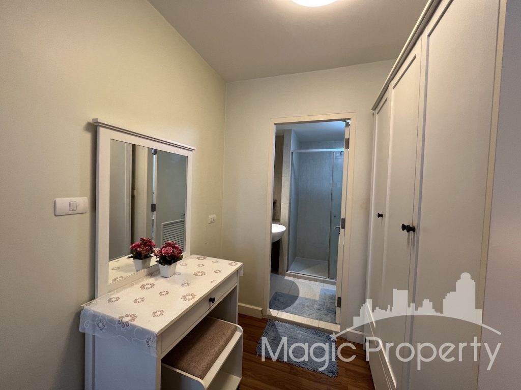 Property Image – The Clover Thonglor