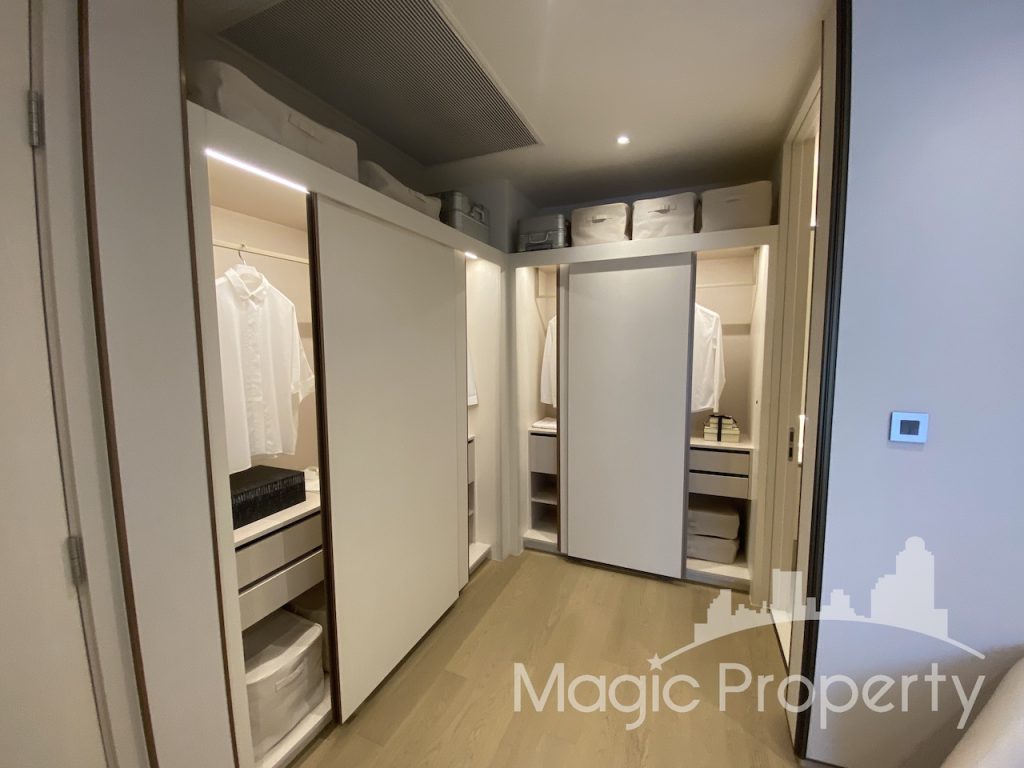 Property Image – The Strand Thonglor