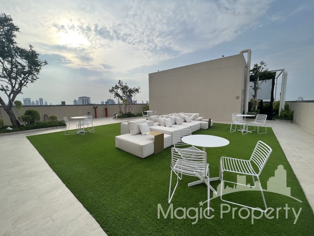 Property Image – The Strand Thonglor