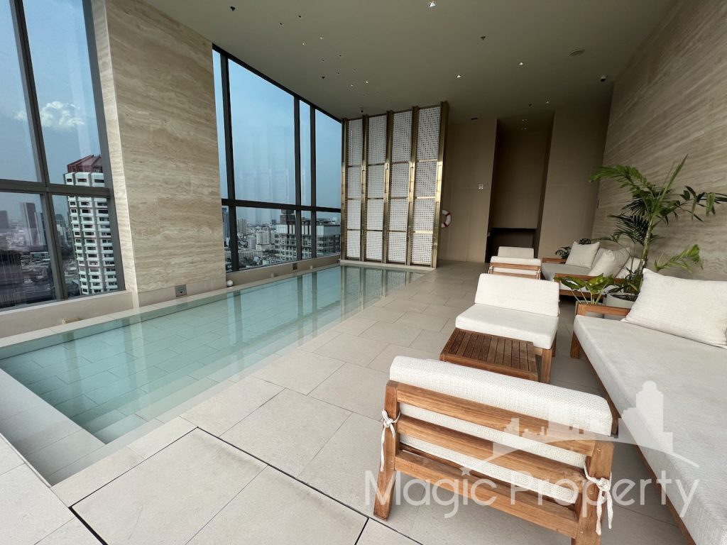 Property Image – The Strand Thonglor