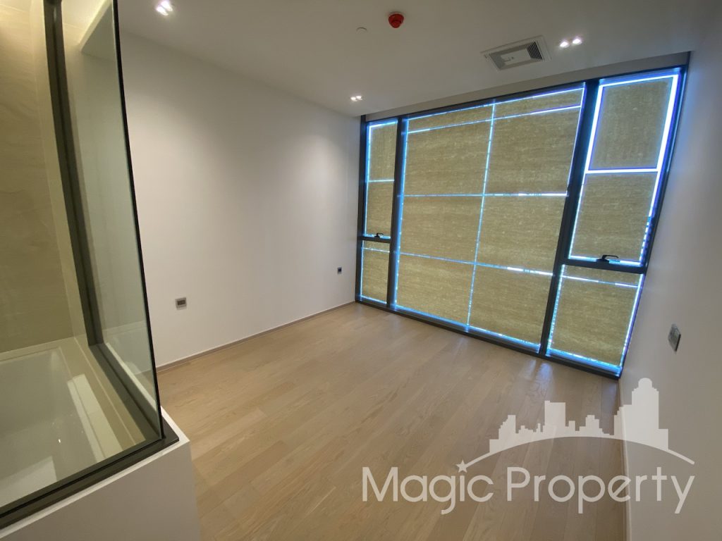 Property Image – The Strand Thonglor