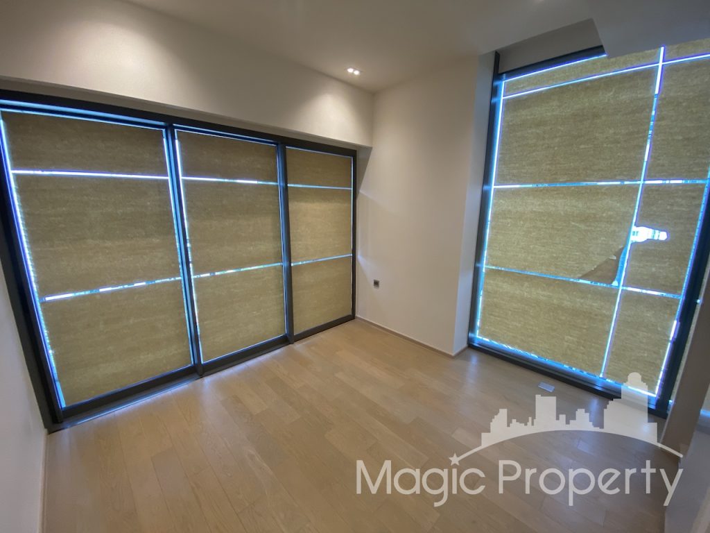 Property Image – The Strand Thonglor