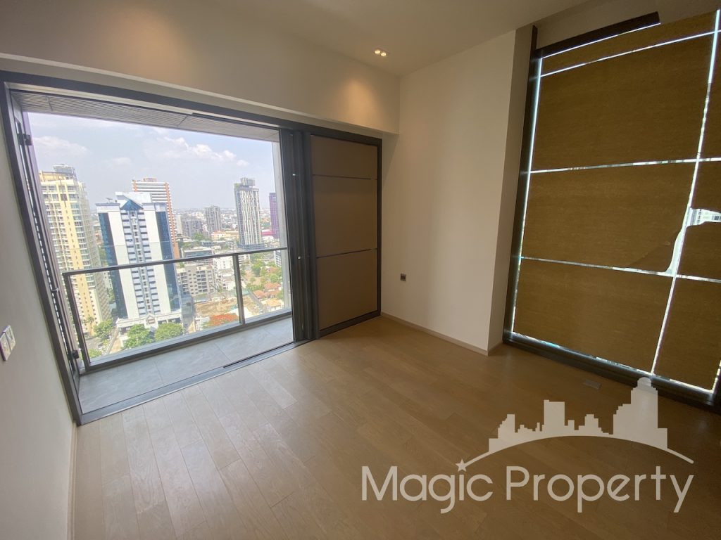 Property Image – The Strand Thonglor