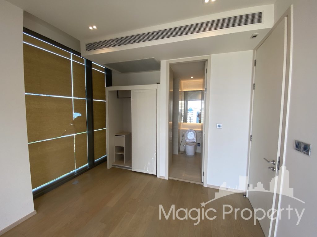 Property Image – The Strand Thonglor