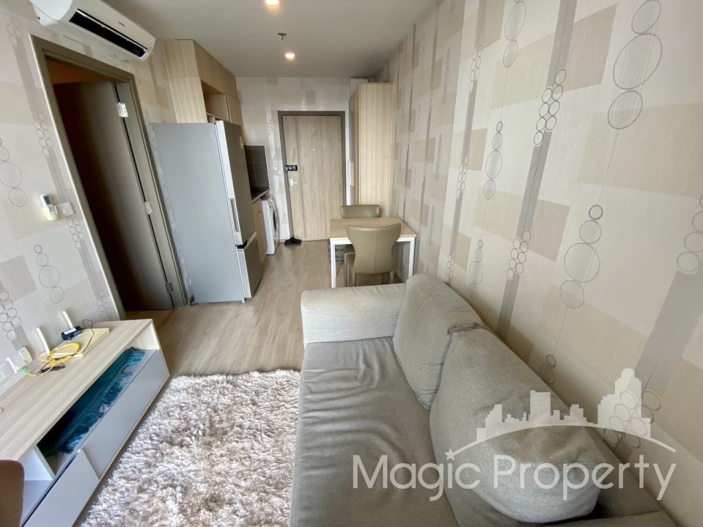 Fully Furnished 1 Bedroom 32.77 Sqm For Sale in Ideo O2 - Condominium, Sanphawut Road, Bang Na, Bangkok, Thailand....