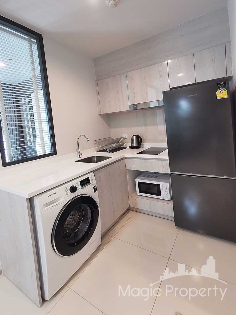 Life One Wireless, Lumphini, Pathum Wan, Bangkok, 1 Bedroom Condominium For Rent (MGP1082). Close to BTS Phloen Chit