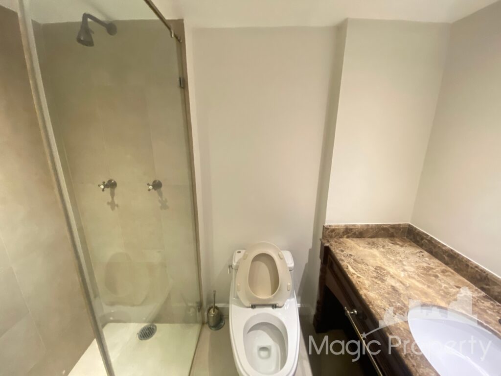 Property Image – Chidlom Place Condominium