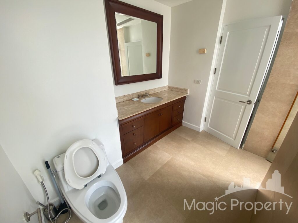 Property Image – Chidlom Place Condominium