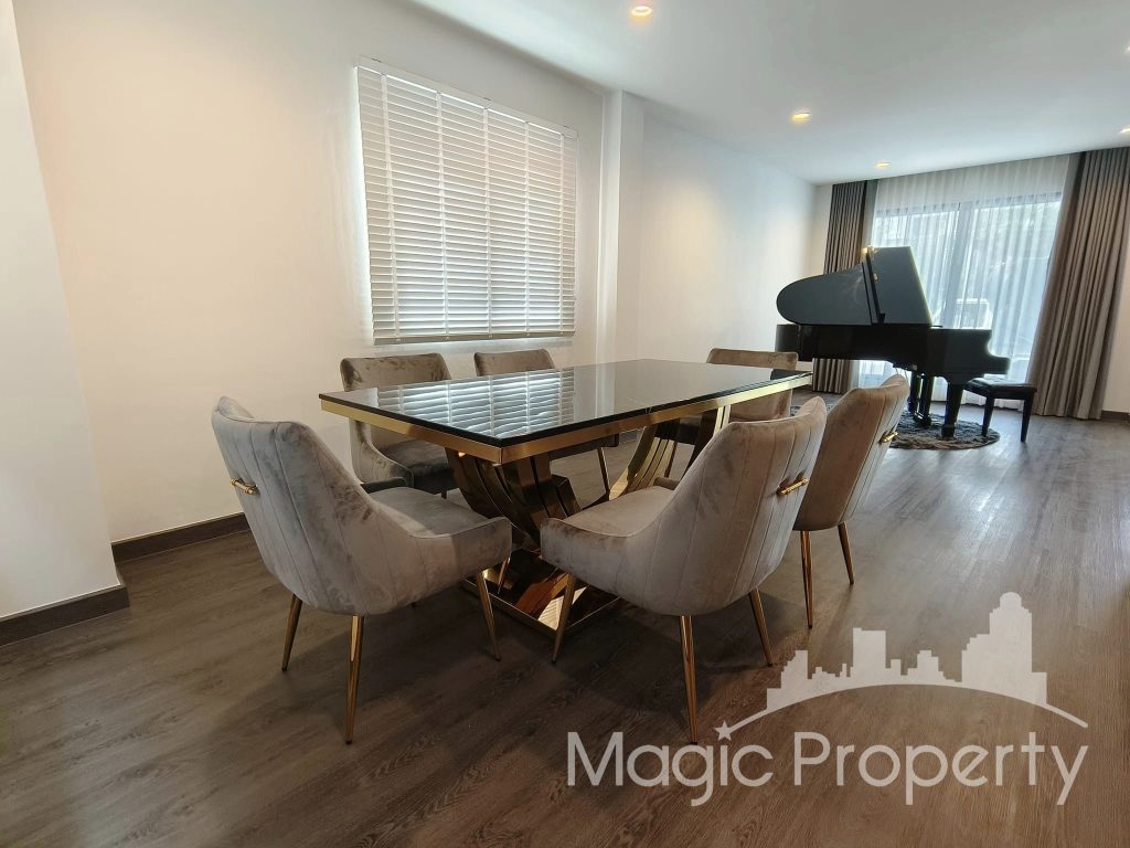 4 Bedroom House For Sale Near BTS Ekkamai 950 Meters. Located at Soi Sukhumvit 65, Khwaeng Phra Khanong Nuea, Khet Watthana, Bangkok 10110.