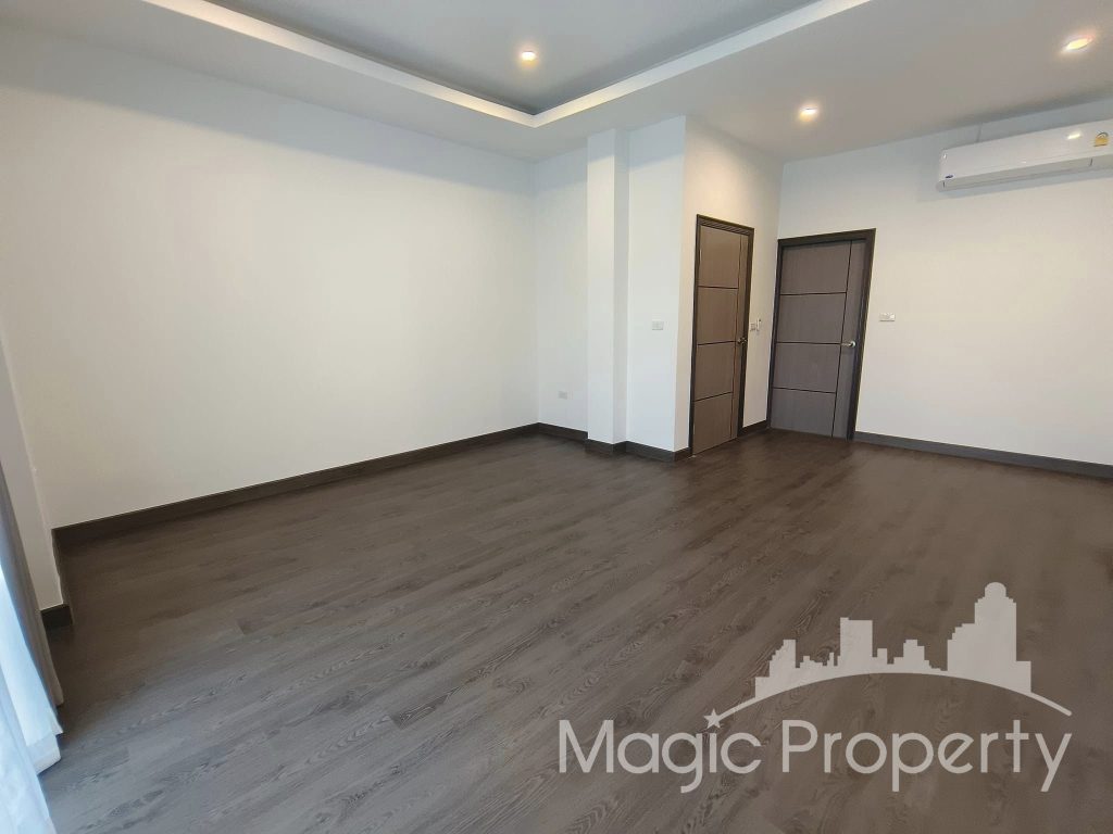 Property Image – House Sukhumvit 65 For Sale