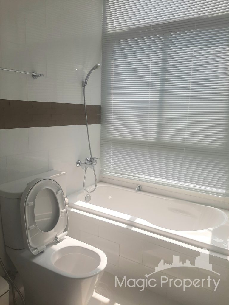 Ideo Verve Sukhumvit Condominium 2 Bedroom For Rent(MGP1100). Located at Sukhumvit Road, Khwaeng Phra Khanong Nuea, Khet Watthana..