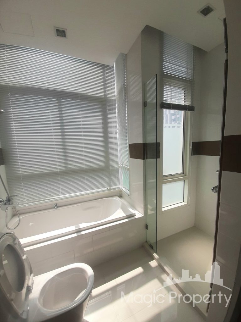 Ideo Verve Sukhumvit Condominium 2 Bedroom For Rent(MGP1100). Located at Sukhumvit Road, Khwaeng Phra Khanong Nuea, Khet Watthana..