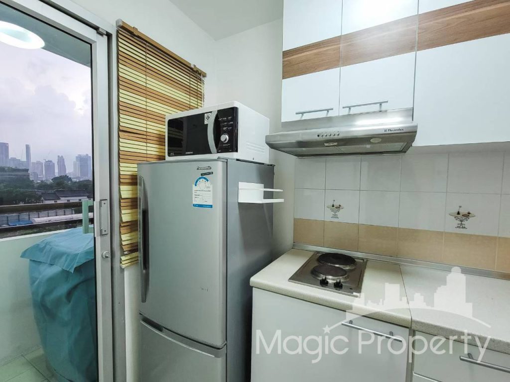 1 Bedroom For Sale in Condo One Thonglor, Sukhumvit 40, Phra Khanong, Khlong Toei, Bangkok 10110. Near BTS Thonglor 400 Meters...