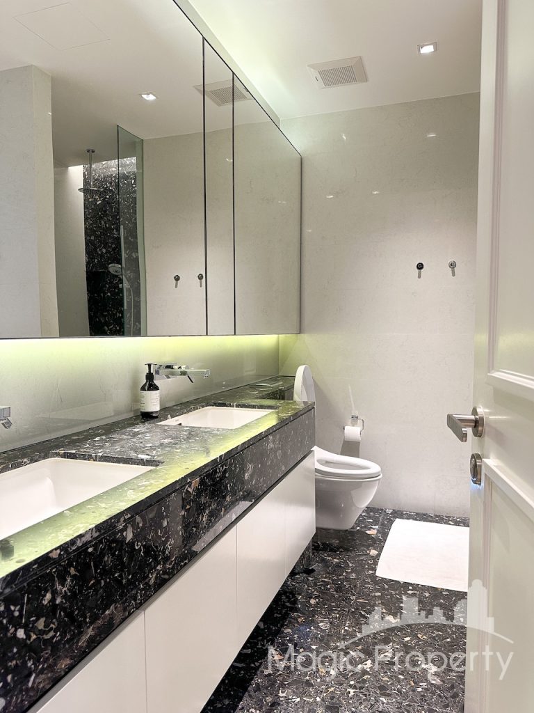 BEATNIQ Sukhumvit 32 Condominium 2 Bedroom For Sale(MGP1109), Khlong Tan, Khlong Toei, Bangkok. Near BTS Thong Lo...