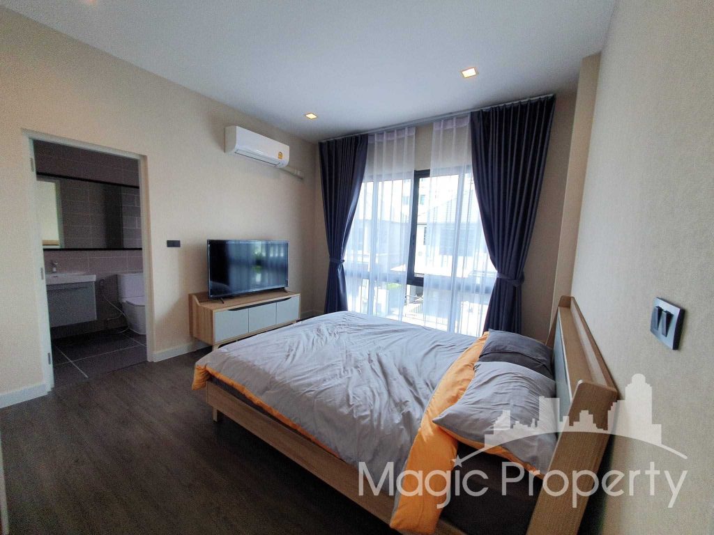 3 Bedroom Single House For Rent in Bangkok Boulevard Vibhavadi. Located at Ngam Wong Wan 47 Alley, Thung Song Hong, Lak Si, Bangkok 10210.