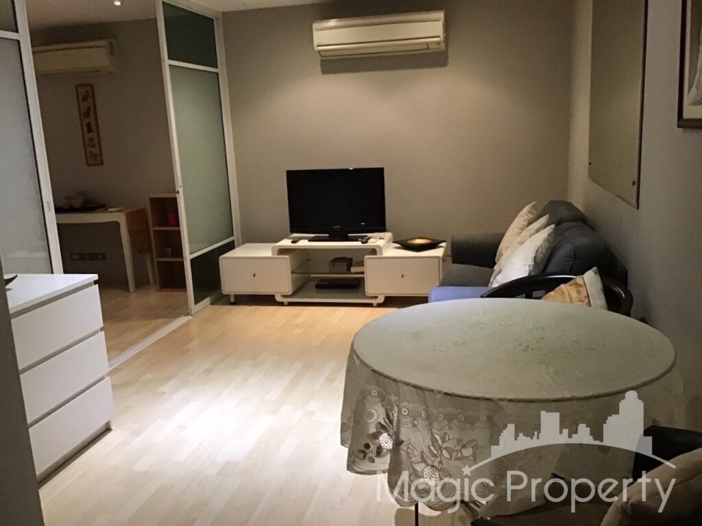1 Bedroom 1 Bathroom, Size 45 Sqm For Rent in 59 Heritage Condominium. Located at Sukhumvit 59, Khlong Tan Nuea, Watthana, Bangkok...
