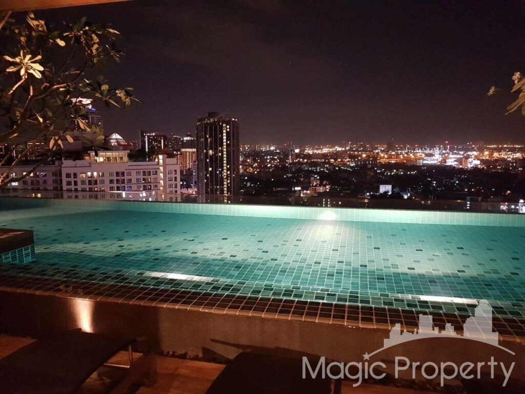 The Lofts Ekkamai Condominium 1 Bedroom For Sale
