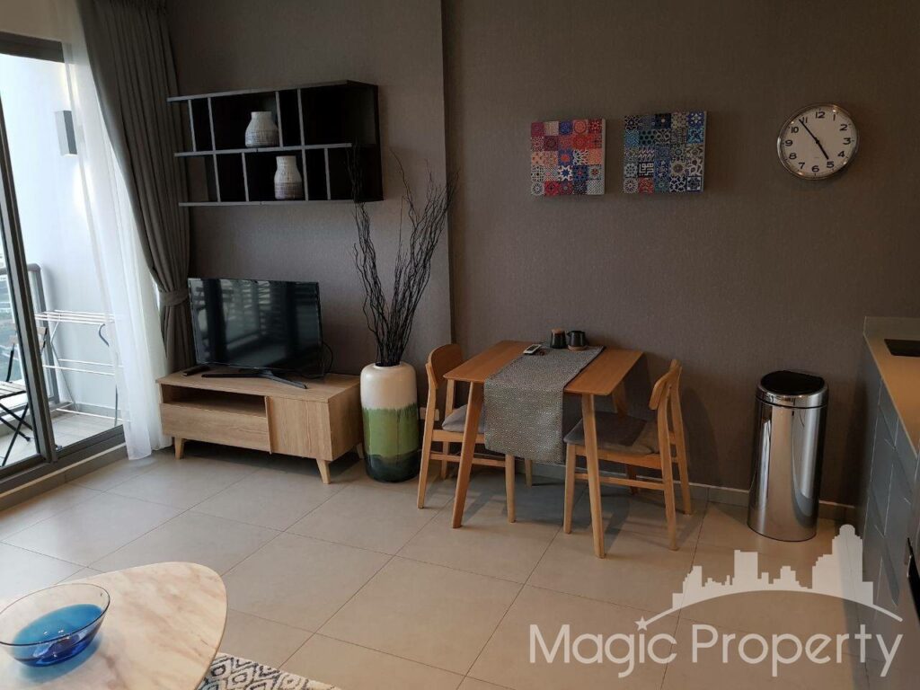 The Lofts Ekkamai Condominium 1 Bedroom For Sale