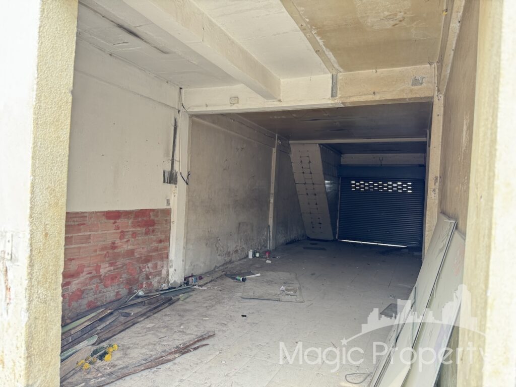 Property Image – 6 Commercial Buildings For Sale Sukhumvit 71