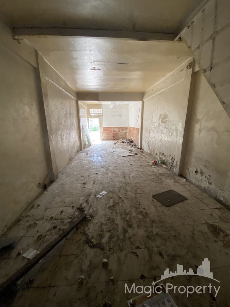 Property Image – 6 Commercial Buildings For Sale Sukhumvit 71