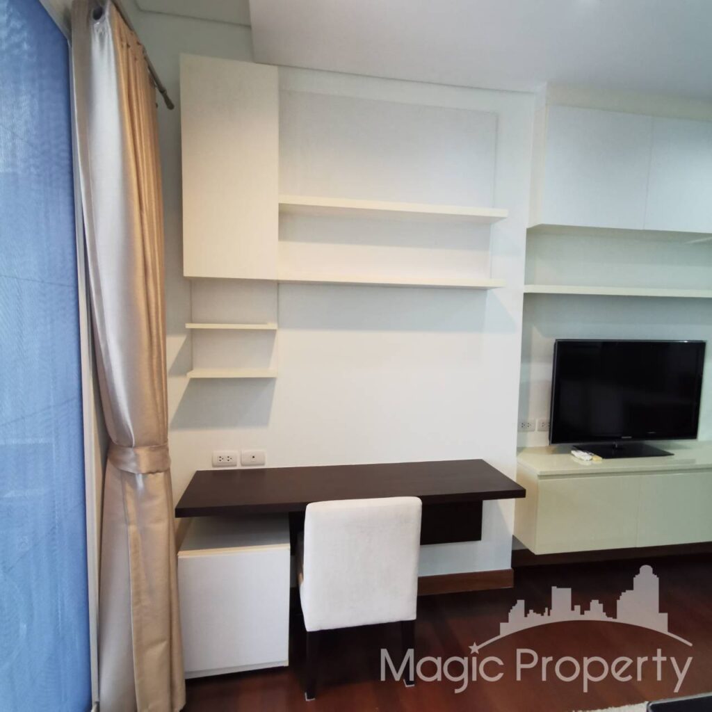 Fully Furnished 1 Bedroom Condominium For Rent High Floor in IVY Thonglor, Sukhumvit 55, Khlong Tan Nuea, Watthana, Bangkok. (MGP1141)