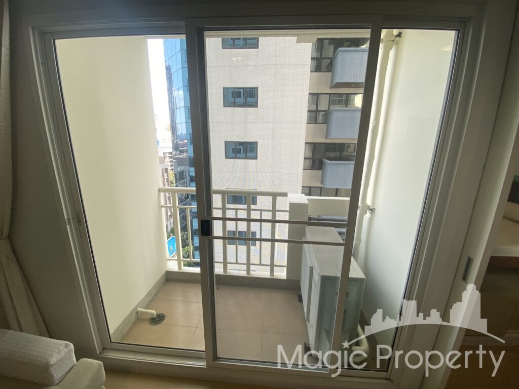 Property Image – 59 Heritage Condominium