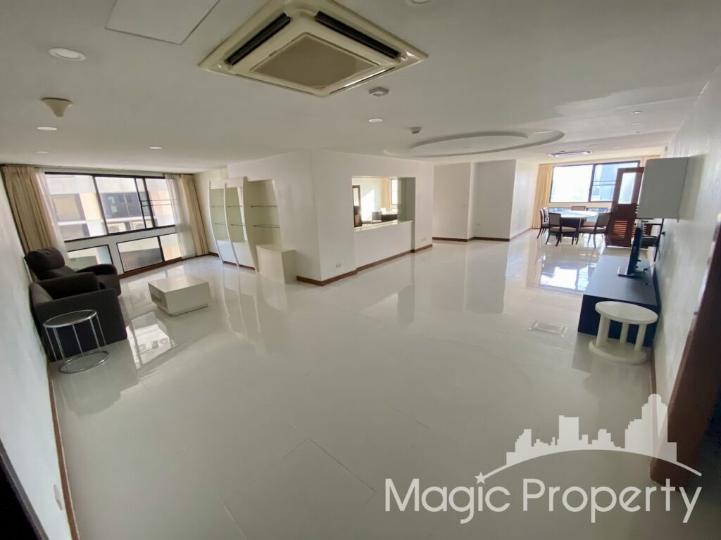 3 Bedroom for Rent in President Park Sukhumvit 24 Condominium, Khwaeng Khlong Tan, Khet Khlong Toei, Bangkok...