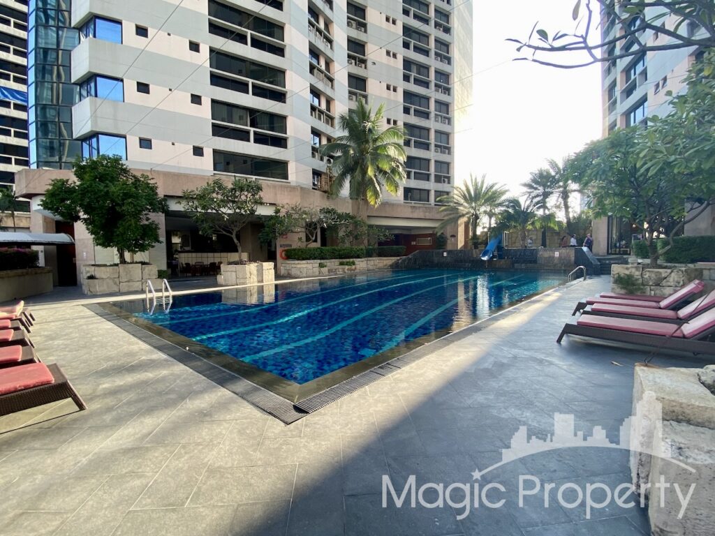3 Bedroom for Rent in President Park Sukhumvit 24 Condominium, Khwaeng Khlong Tan, Khet Khlong Toei, Bangkok...