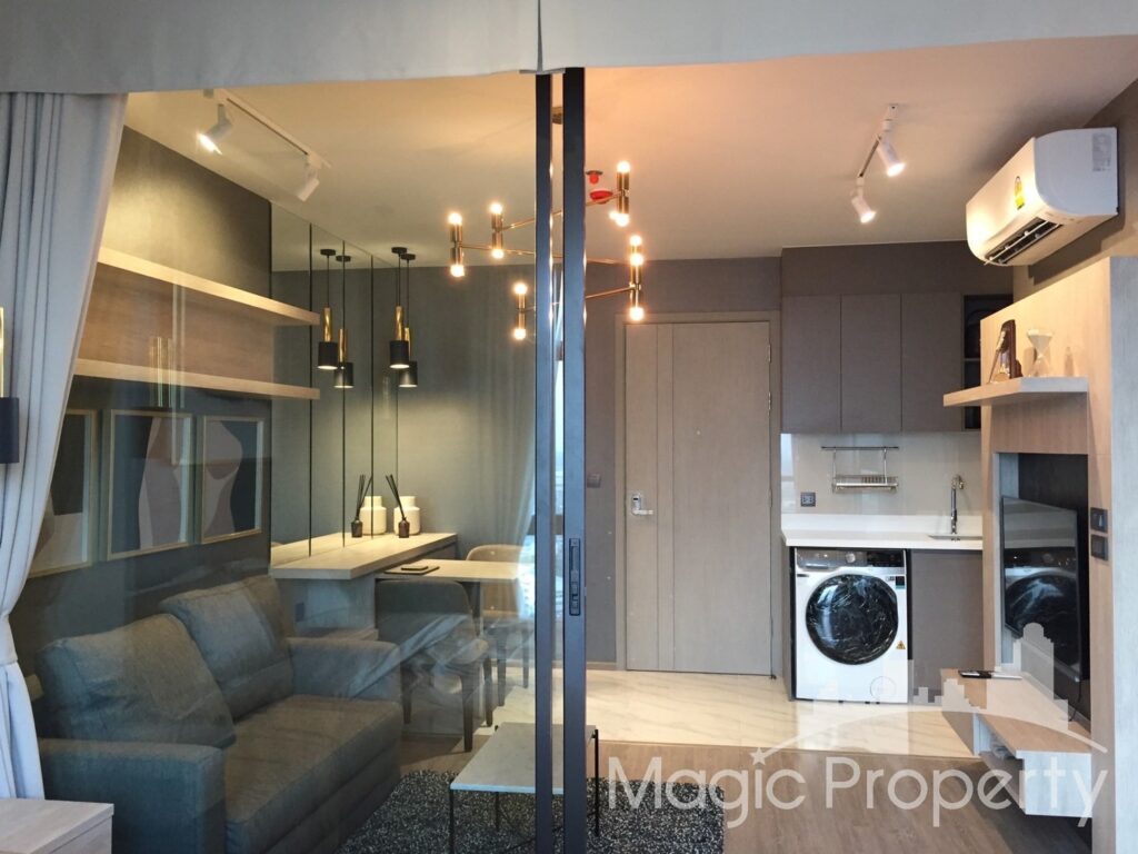 1 Bedroom For Rent in RHYTHM Ekkamai Condominium(MGP1159), Khlong Tan Nuea, Watthana, Bangkok. Near BTS Ekkamai 400 Meters