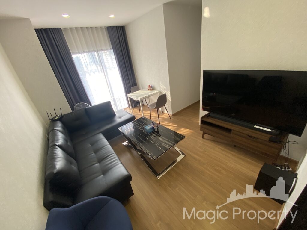 Fully Furnished 2 Bedroom Condominium for Sale in Cloud Thonglor phetchaburi, Bang Kapi, Huai Khwang, Bangkok 10310