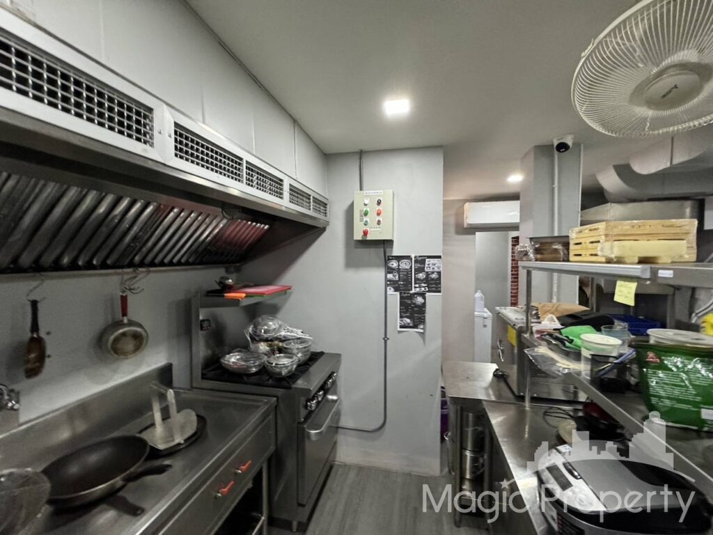 Property Image – Commercial Space Park Avenue