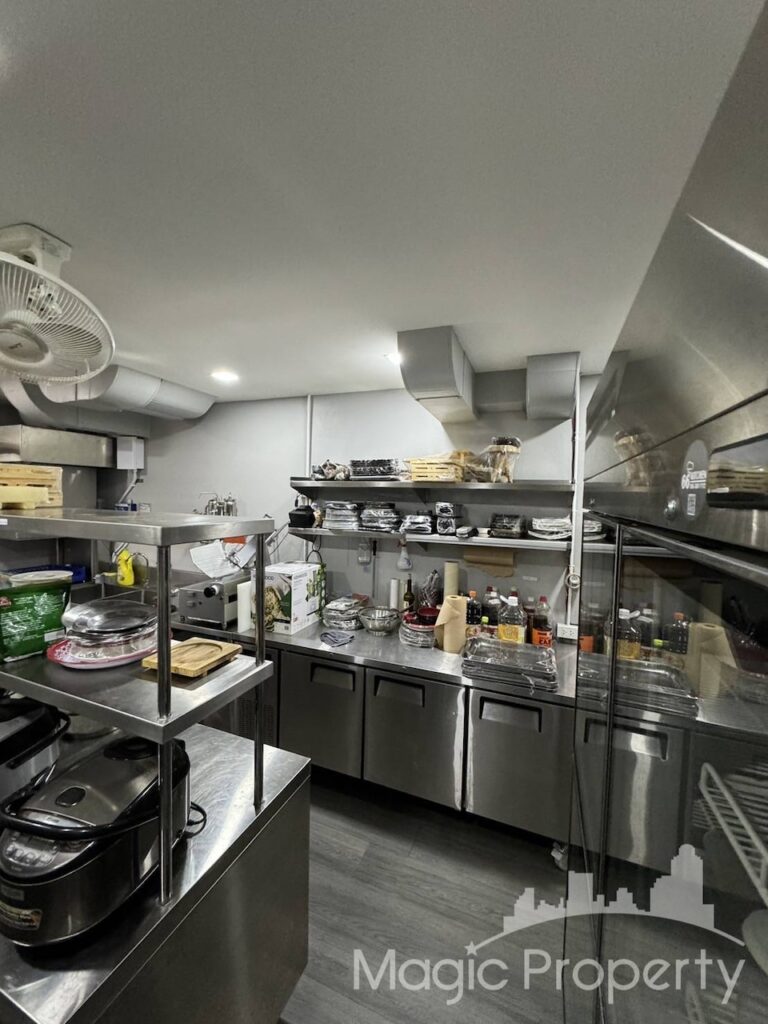 Property Image – Commercial Space Park Avenue