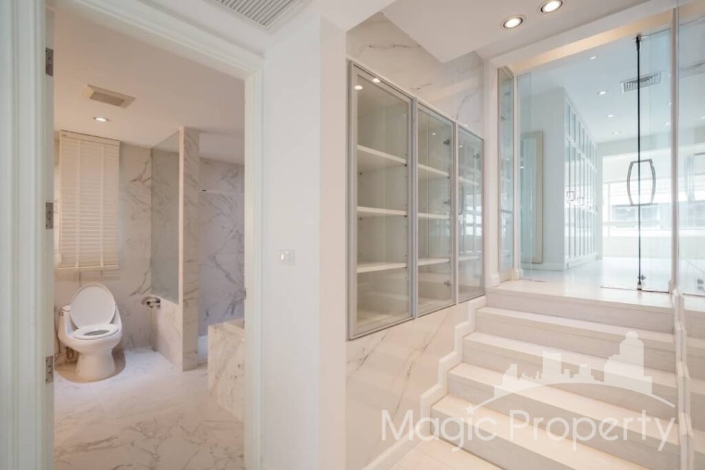 Property Image – Townhouse Soi Sukhumvit 15