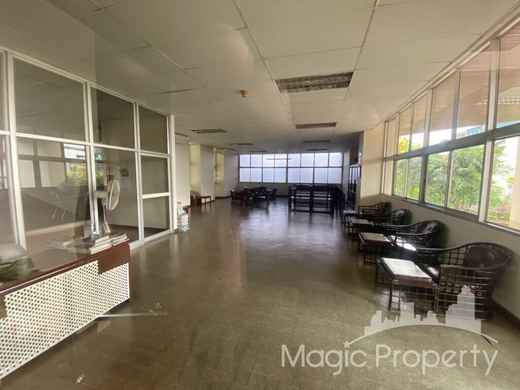 Property Image – Tai Ping Towers