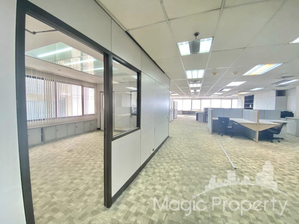Ocean Tower 2 Office space for Rent, Sukhumvit 19 Alley, Khlong Toei Nuea, Watthana, Bangkok 10110